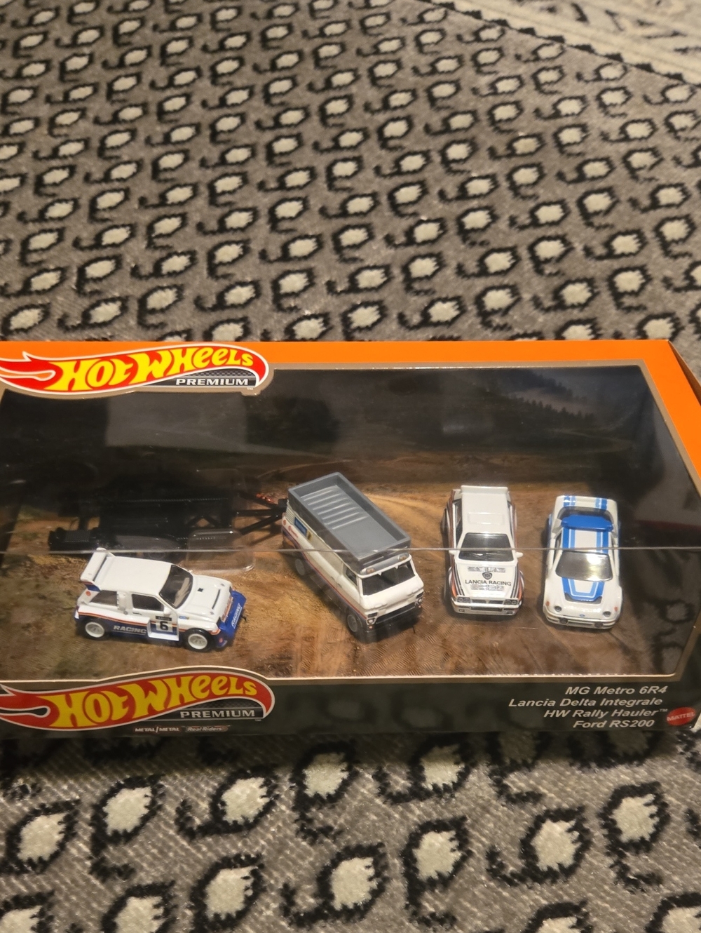 Hot Wheels Premium Rally Legend Diorama set
